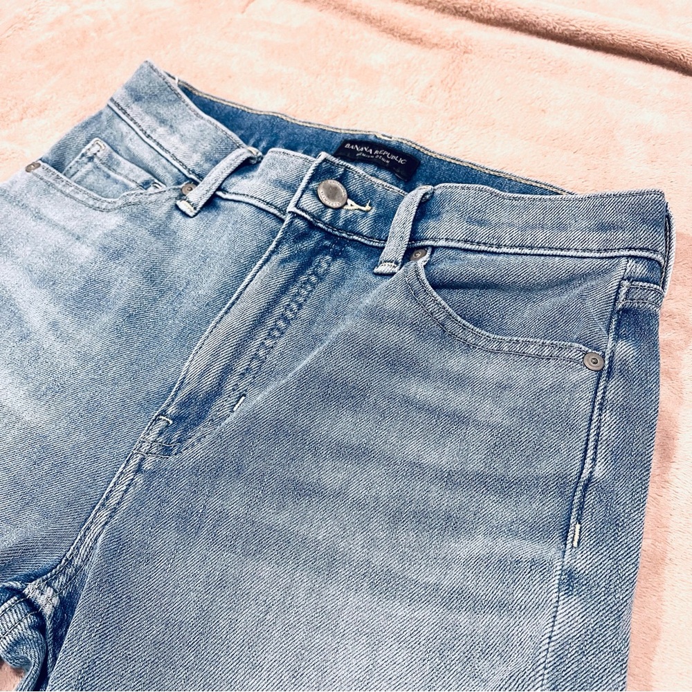 Banana Republic High-Rise Slim Light Blue Jeans Size 26 - Picture 3 of 7